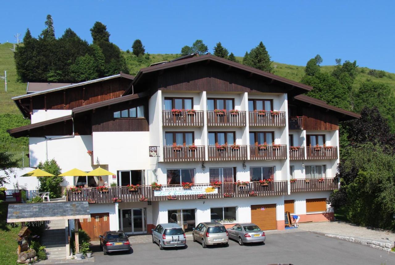 Hotel Le Christania Bellevaux Exterior foto